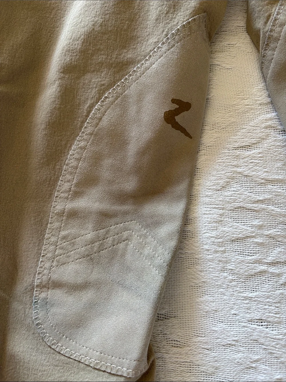 Horze Tan Teen Equestrian Breeches with Knee Patches “stains” S